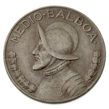 1933 Panama 1/2 Balboa Silver coin in XF Condition KM 12.1 - £42.59 GBP