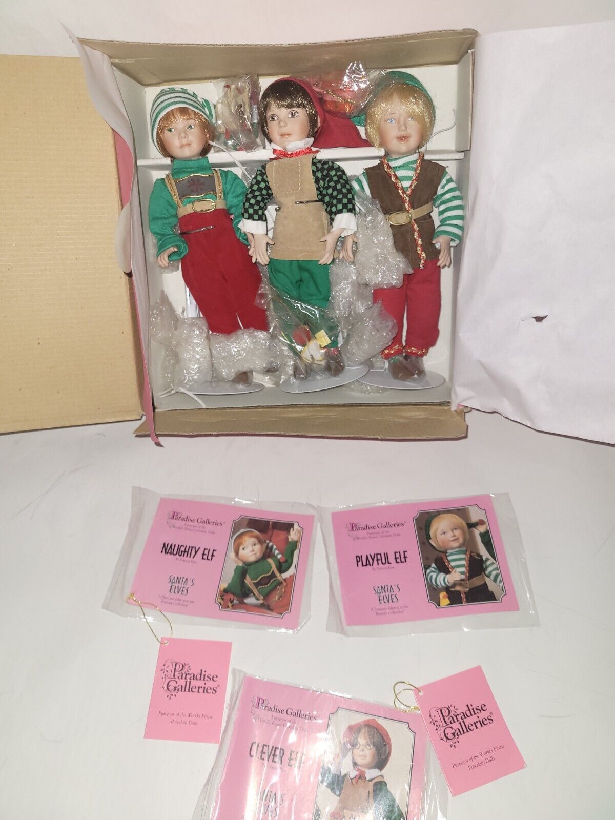 Paradise Galleries Santa's Elves PREMIER EDITION 3 Elf Dolls Stands Accessories - $30.15