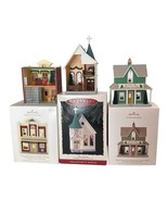 Lot Of 3 Hallmark Keepsake Nostalgic Houses &amp; Shops Christmas Tree Farm ... - €29,43 EUR