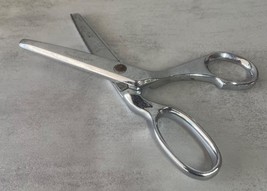 Griffon  De-Luxe Hearthside scalloping Shears Scissors - $10.99