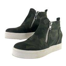 Steve Madden Wedgie Camo Sneakers Green Size 7 Side Zippers Platform Shoe  - £28.41 GBP