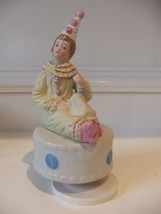 Vintage Matte Bisque Porcelain Musical Puppet Clown Plays Puppet On A St... - $16.54