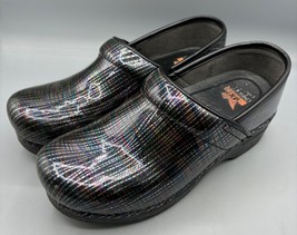 Dansko XP 2.0 Womens Plaid Patent Leather Clogs Size 37 - $406.24 MXN