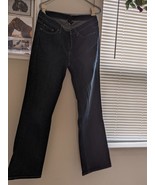 NWT Calvin Klein Ladies  Lean Bootcut Dark Wash Jeans Slim Fit Size 12 - $467.67 MXN