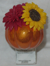 Bath &amp; Body Works Wallflower Fragrance Plug Fall Floral Pumpkin Planter Oranges - £23.25 GBP