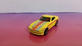 Hot Wheels &#39;72 Datsun 240Z Yellow Loose 1:64 Diecast - £2.36 GBP