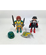 Playmobil Series 13 Knight Green Yellow &amp; Dragon Knight Figure Lot of 2 - $27.17 CAD