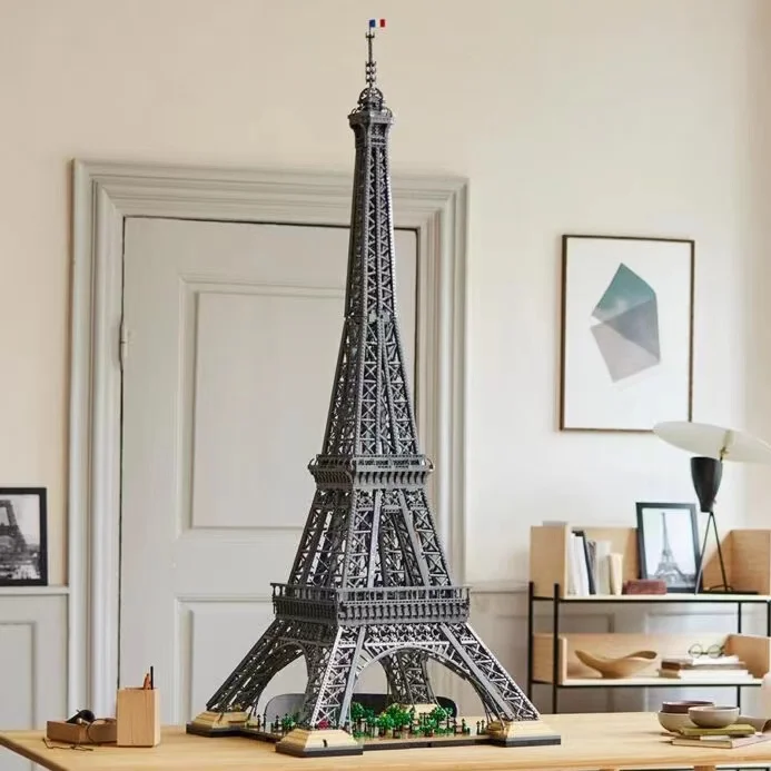 Classic In Stock City Eiffel Tower  Expert Building Blocks Model Compatible - £175.63 GBP