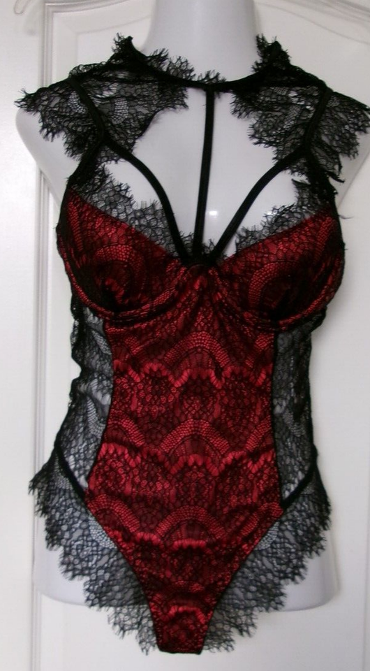 Dream Girl Lace Teddy Size Large style 10537 red and Black - $11.88
