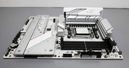 ASUS ROG Strix X850-A Gaming WiFi Motherboard image 5