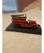 1920 Chevrolet Model Fire Engine 1:50 Scale diecast - $12.88 CAD