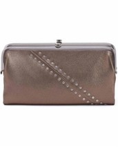 Hobo Lauren Metallic Studded Pewter Wallet/clutch Size One Size - $3,039.63 MXN