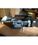 Sony Handycam DCR-VX2100 3CCD Professional Digital Video Camera ASIS - $1,653.54 MXN