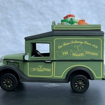 Dept 56 Village Express Van, Christmas in the City Village Accessory - 1992 - £19.55 GBP