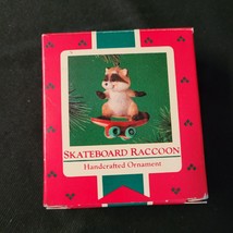 Vintage 1985 Hallmark Ornament Flocked Felt Brown Red Skateboard Racoon - £6.95 GBP