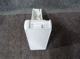 DA97-21040A Samsung Refrigerator Ice Bucket - £43.26 GBP