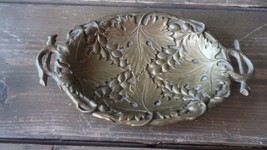 Vintage Brass Leaf Soap Dish 6.75 x 4.25 inches - $39.59