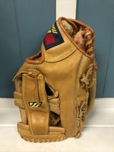 Mizuno MZ1205 Professional Model Baseball Right Hand Glove 11&quot; Rht - £30.86 GBP