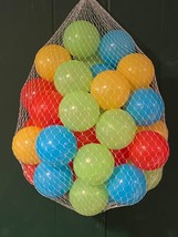 Netting of 40 soft colored balls 2.5&quot; *NEW/Open Netting* c1 - $13.99
