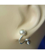 Elegant Vintage 6 millimeters PEARL Earrings Delicate 14k White Gold Dec... - $637.73 CAD