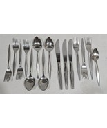 15 Vintage MCM Wm A Rogers Oneida Stainless Steel Flatware Forks Spoons ... - $358.07 MXN