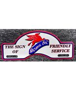 Mobil Oil Metal License Plate Topper - $732.84 MXN
