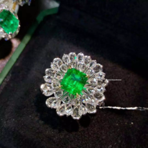 Beautiful Cluster Flower Design Vivid Green Emerald &amp; Shiny White CZ Wom... - $606.87