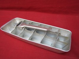 Vintage 18 Cube Kitchen Ice Cube Tray Lever - £19.75 GBP