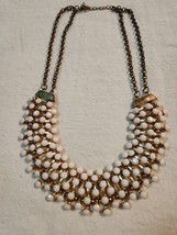 Ivory Faux Stones  Modernist Bib Necklace.  17&quot; length.  Good Condition. - €16,09 EUR
