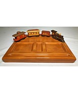 Lionel  Train DESK TOP - $24.63