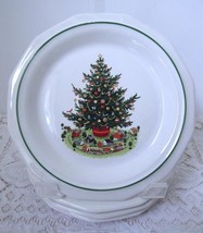 Lot/4 Pfaltzgraff Christmas Heritage Luncheon Salad Plate Christmas Tree 8.5&quot; - £23.16 GBP