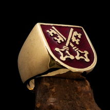Well made Mens Secret Pinky shield Ring red crossed Skeleton Keys - solid Brass - £21.90 GBP+