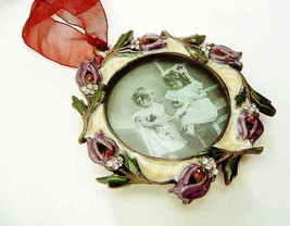 3 Round Enameled Rhinestone Gift Picture Frames Flower Surround Glass Crystals A - £35.30 GBP