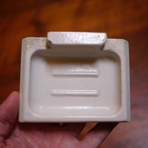 Vintage Antique Americana Farmhouse Solid Porcelain Wall Mounted Soap Dish - £62.90 GBP