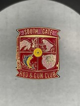 South Gate Rod &amp; Gun Club South Gate California Hat Lapel Pin - $11.88