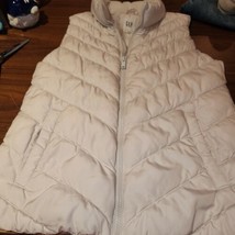Womens Gap Factory Puffer Vest Color Ivory Frost Sz XS - £10.00 GBP