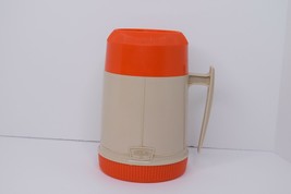 Vintage Thermos Orang &amp; Tan Model 6002 10 oz. Wide Mouth Plastic - £9.48 GBP