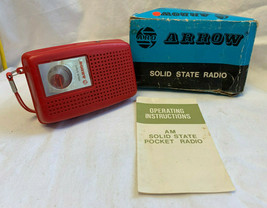 Vtg Arrow Solid State Transistor Pocket Radio #2601 in Box 9 Volt Batter... - £31.65 GBP
