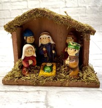 Childrens Nativity Scene Crèche Holy Family Attached Ceramic Tii Collect... - $272.36 MXN
