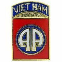 82ND Airborne Vietnam U.S. Army Military Pin - £15.16 GBP