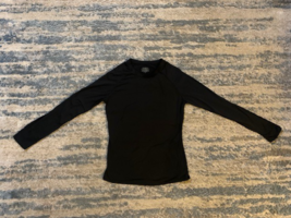WARM ESSENTIALS CUDDL DUDS LAYER SOFT STRETCH LONG SLEEVE HI LO Shirt SZ M - $12.50
