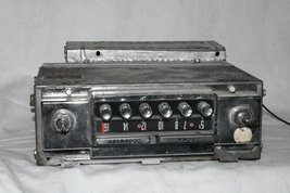 57 1957 Ford Thunderbird Tbird town & country radio 515b2 5/23 - $199.00
