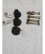 International Truck Insulator 470031C2 Set of 3 w/ 4 Bolts Washers Nuts NOS - €101,03 EUR International Truck Insulator 470031C2 Set of 3 w/ 4 Bolts Washers Nuts NOS - €101,03 EUR