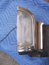 1969 ELDORADO RIGHT MARKER LIGHT CRACKED BROKEN SEE PHOTOS OEM USED CADI... - $2,070.58 MXN
