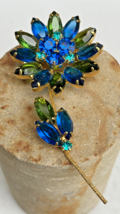 Vintage Peacock Flower Rhinestone Blue Green Juliana Style Layered Brooch Pin - £61.71 GBP