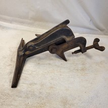 Vintage  Large 10&quot; Jaw ~  Swivel -Joint- Saw Vise ~ Made In USA - £30.86 GBP