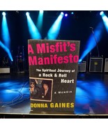 Slgned A MISFIT&#39;S MANIFESTO: THE SPIRITUAL JOURNEY OF A Rock &amp; Roll Donn... - $237.89 MXN