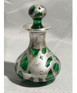Antique Perfume Bottle Silver Overlay Small Green Glass EMPTY - $3,207.40 MXN