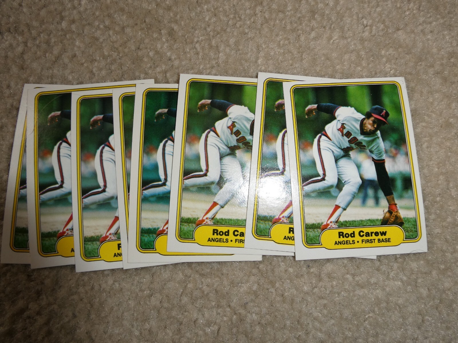 Lot of 8 1982 Fleer Rod Carew Cards #455 NM-Mint - £13.42 GBP