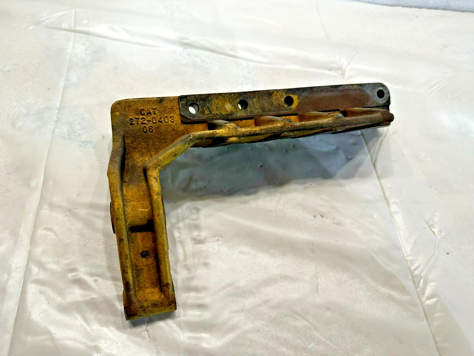 CAT C13 Caterpillar Diesel Engine Mounting Support Bracket 2720403 OEM - $177.30